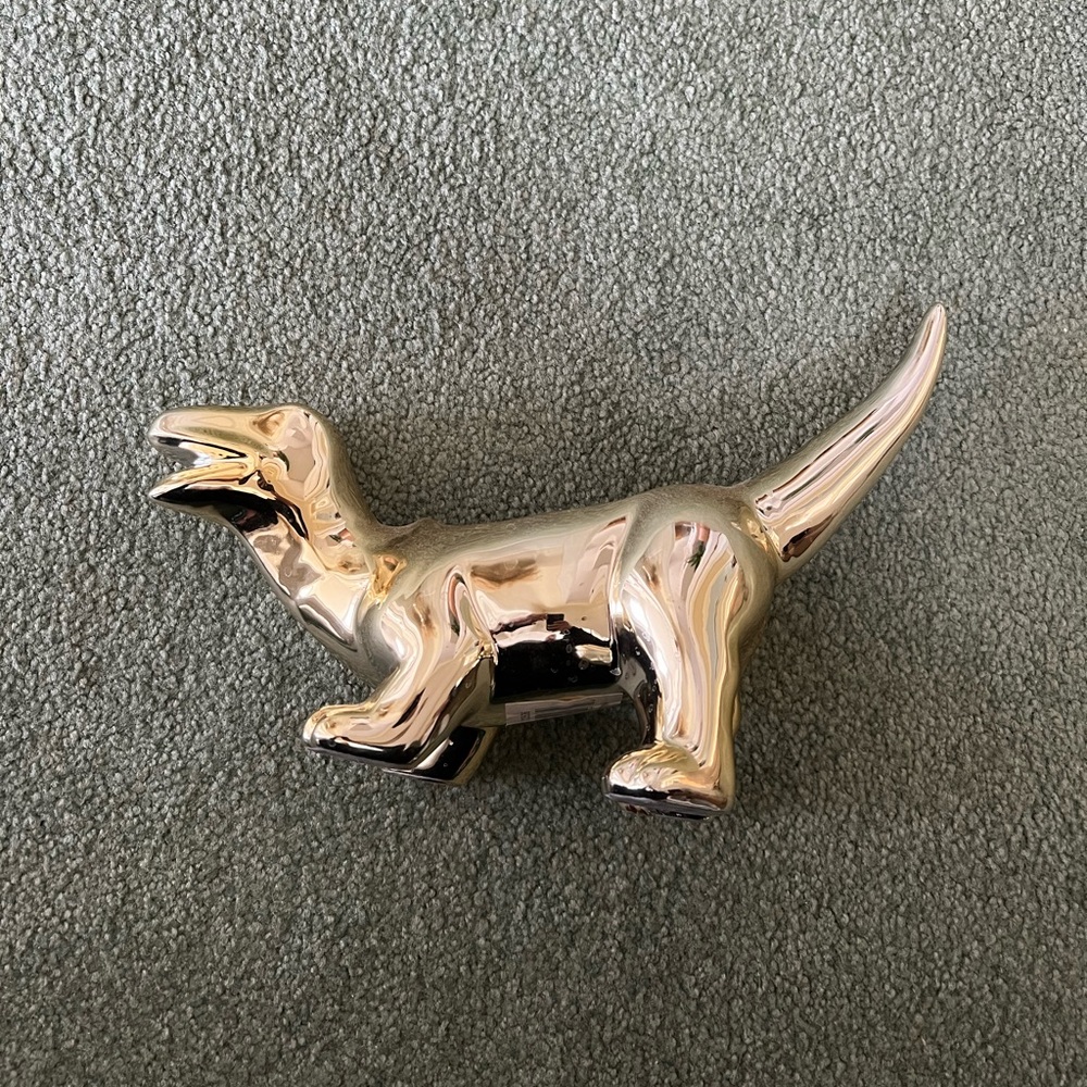 Dinosaur metal planter
